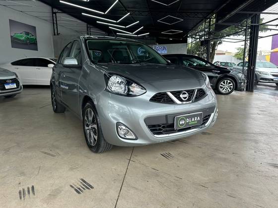 NISSAN MARCH 1.6 SL 16V FLEX 4P MANUAL